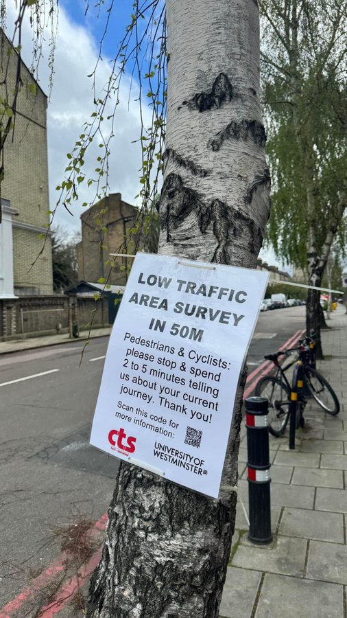 University of Westminster - @RachelAldred team - surveying peds & cyclists in Brixton. Have they been asked to shore up the Brixton Hill LTN? A study found the 4% net reduction only possible because 2 rds had big reductions. Most,incl within the LTN, had an increase in traffic.