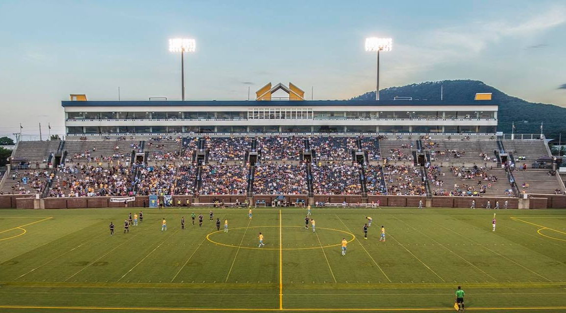 Match days on AstroTurf at Finley Stadium in Chattanooga, Tennessee are incredible. 📍 Chattanooga, Tennessee 🏟️ Finley Stadium ✅ Matchday Ready 🏆 @MLSNEXT ⚽ @ChattanoogaFC #Turf #AstroTurf #OnOurTurf #Goal #Soccer #Futbol #Sports