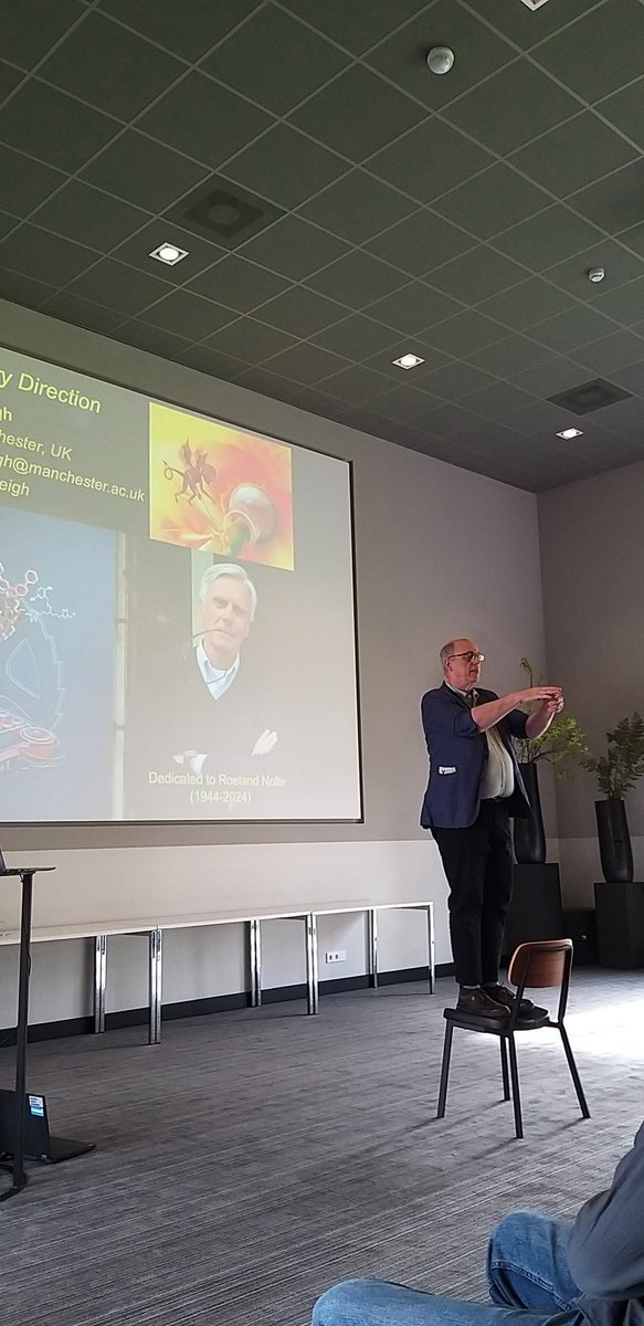 Enjoying the fantastic lecture of David Leigh at the Dutch Symposium of Organic Chemistry #DSOC.