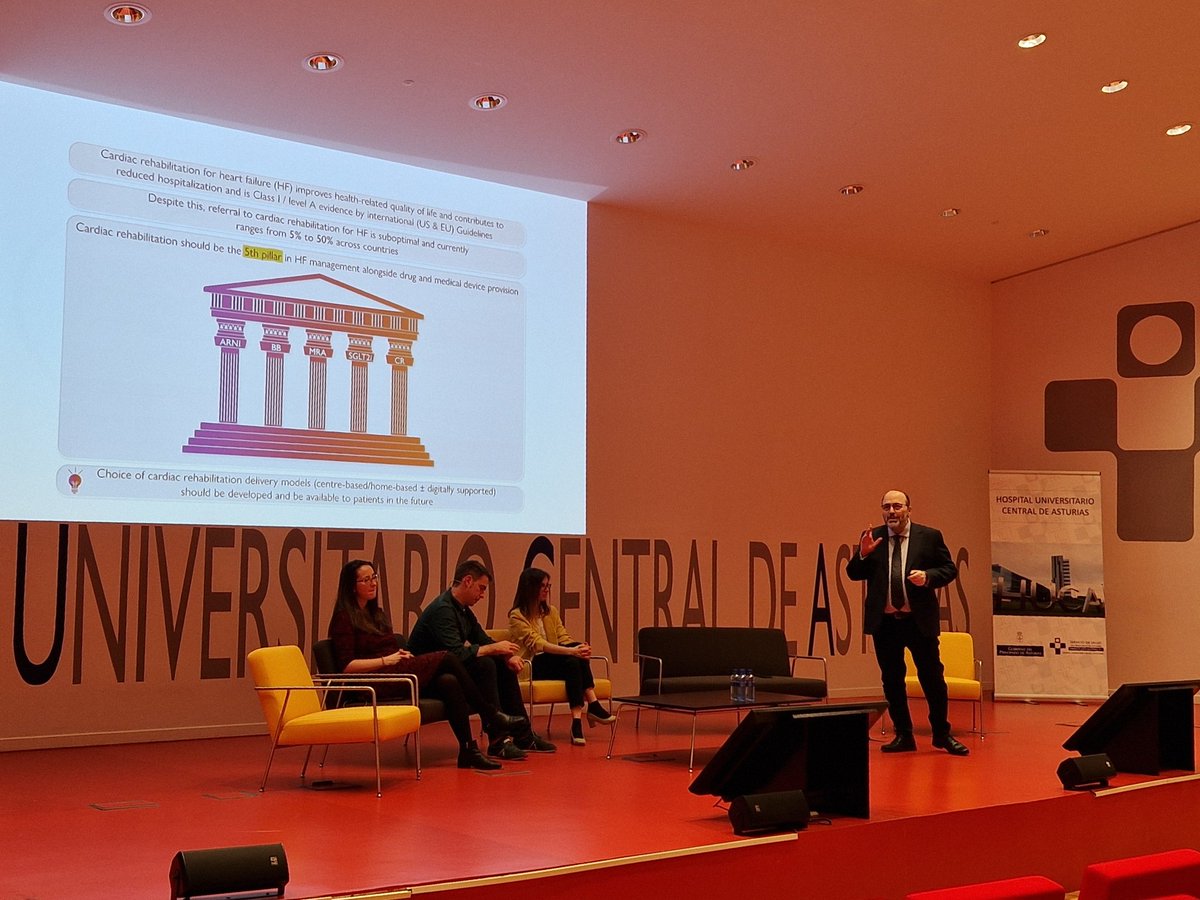 a_adeba's tweet photo. @SerHevNav repasando el papel de la rehabilitación cardiaca en HFpEF, #VIcursoichuca https://t.co/DQ7u6NQtot