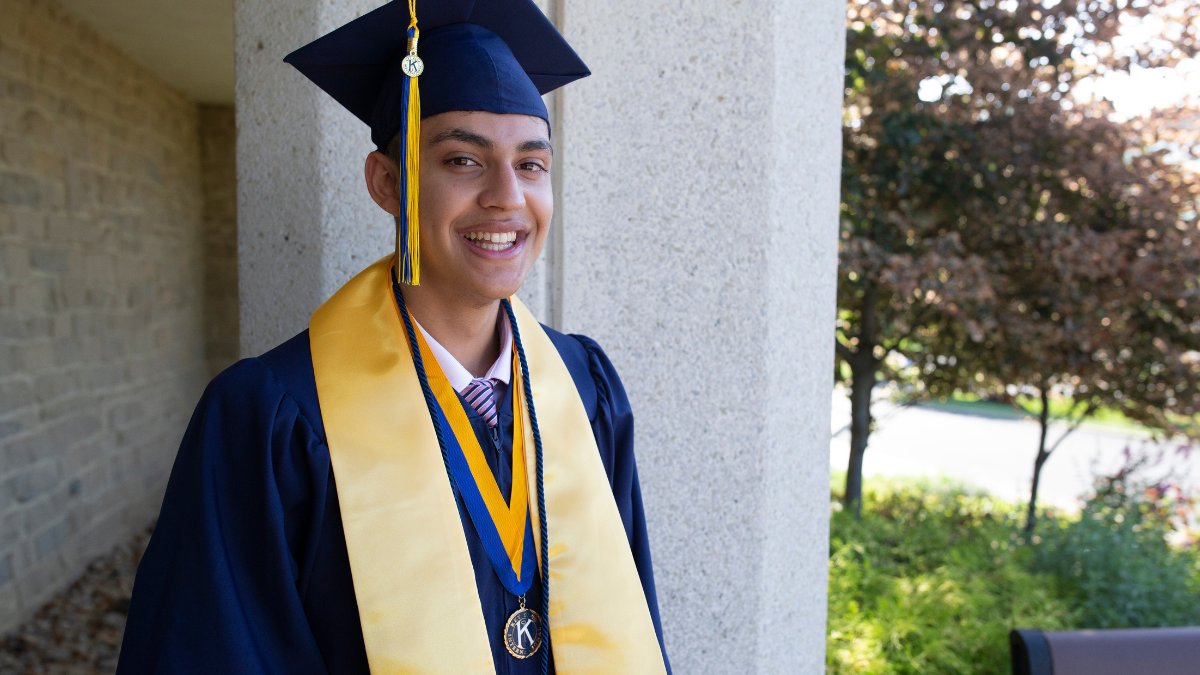 Recognize @keyclub students for all their accomplishments. Get their grad gear today: bit.ly/3SLkuNk