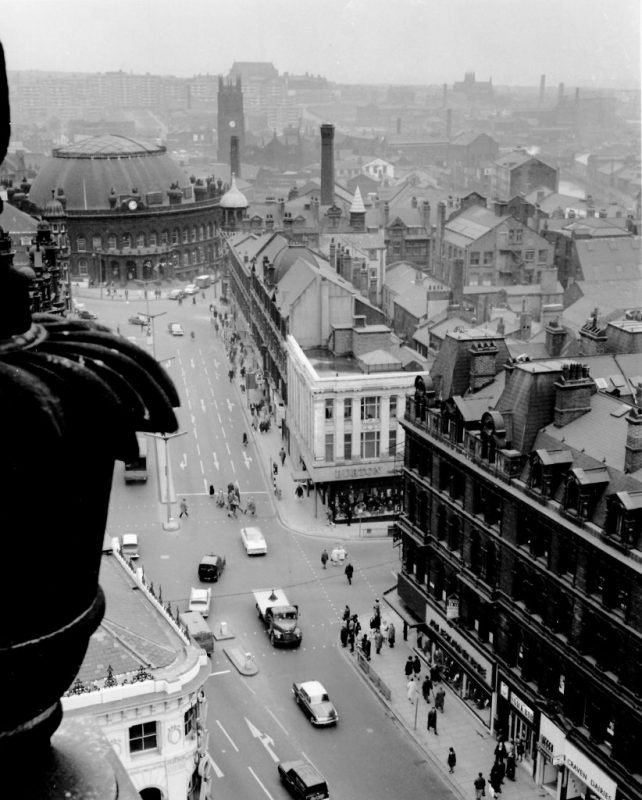 Leeds City Centre view from the top of Trinity Church back in the day 💛 #Leeds #historyofbritain #throwbackthursday