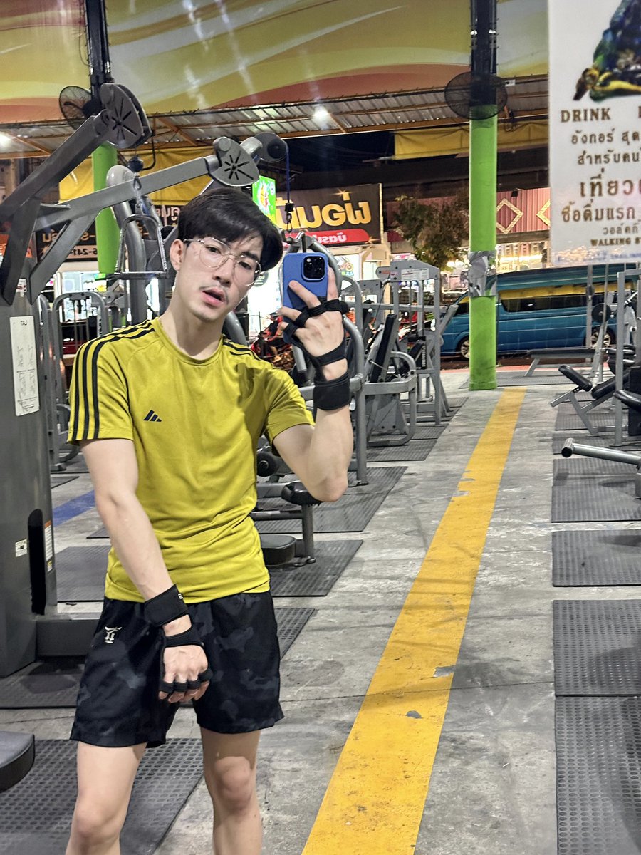 โอมากาเอม tweet media