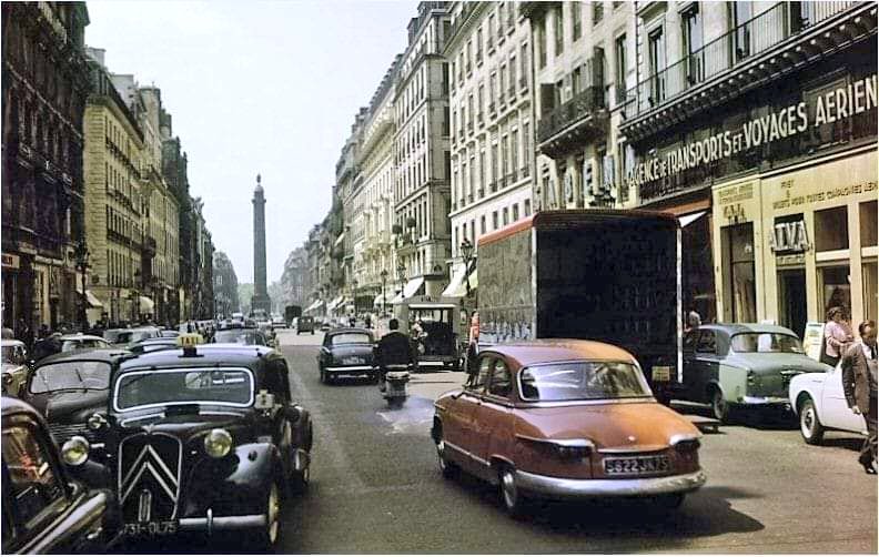Hans Dukkers.
Rue de la Paix 
1959. Paris France