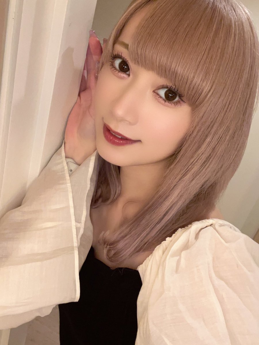 ic_haruki's tweet photo. 💜𝐇𝐀𝐏𝐏𝐘𝐁𝐈𝐑𝐓𝐇𝐃𝐀𝐘💜

4月5日で29歳になりました👏
ばやし姉さん推してみちゃう？？ https://t.co/un8TqR76RG