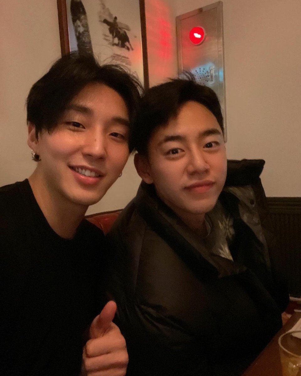 hourlydaehyun's tweet photo. we need more of this chaotic duo 😂wwwi https://t.co/p8EEcK1wme