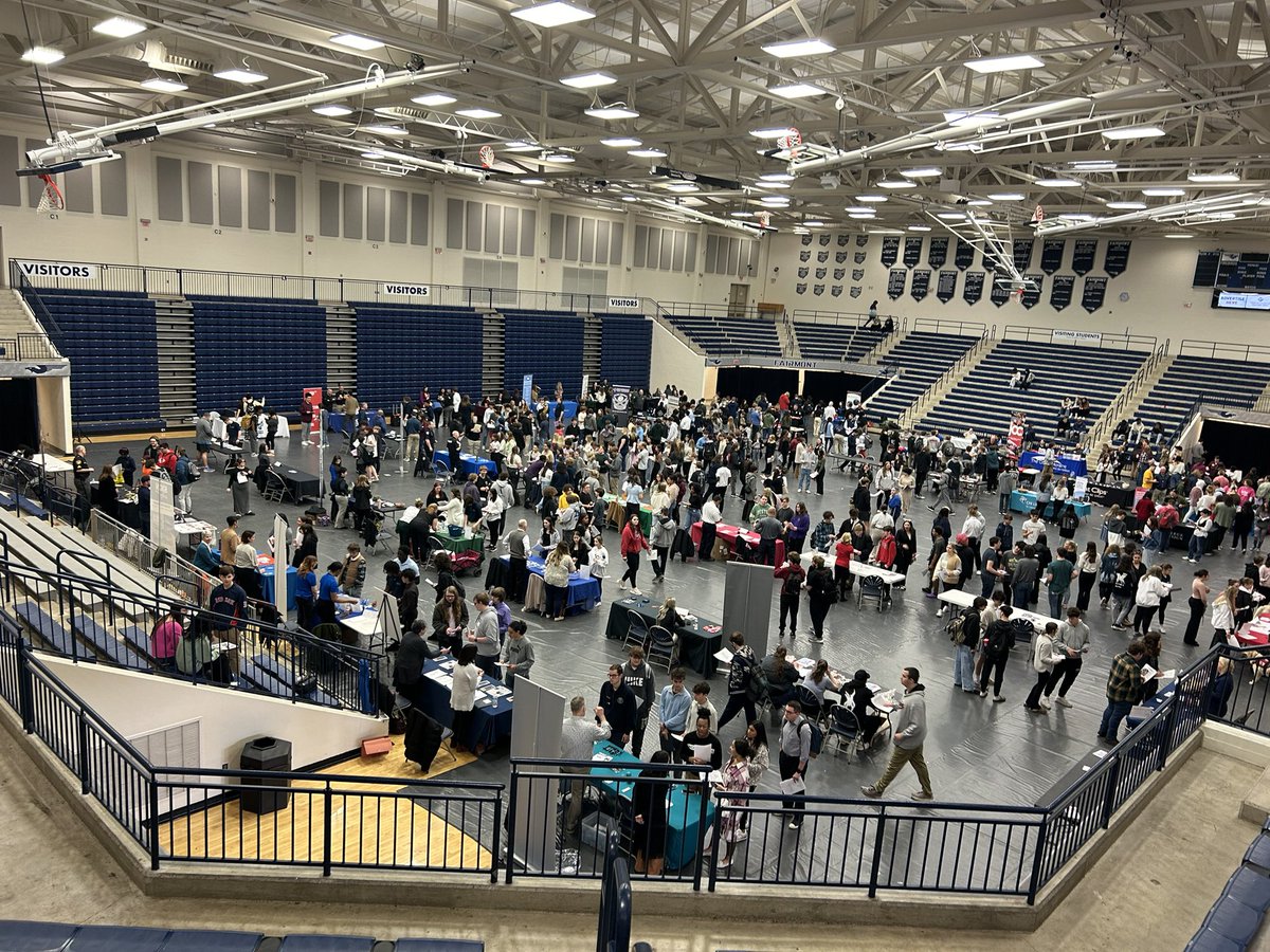 Dan Von Handorf (@ketteringlearns) on Twitter photo Pretty amazing student and community engagement at the <a href="/KetteringSchls/">KetteringSchools</a> job fair for 10th, 11th and 12th grade students. Over 50 businesses attended looking for workers and educating our students about future careers! Thank you.
#WeAreFirebirds Pretty amazing student and community engagement at the <a href="/KetteringSchls/">KetteringSchools</a> job fair for 10th, 11th and 12th grade students. Over 50 businesses attended looking for workers and educating our students about future careers! Thank you.
#WeAreFirebirds