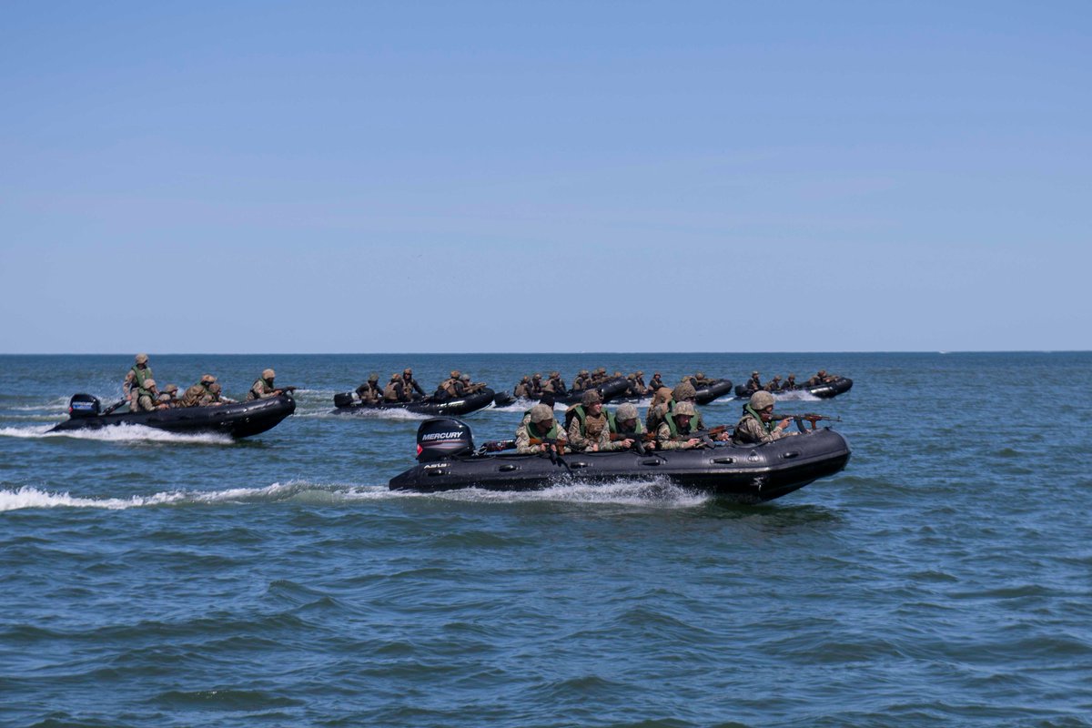 #TrainingThursday 75 years of @NATO has shown us the power of unity and partnership. Together with our allies, we continue to train and strengthen our maritime security through exercises like #SteadfastDefender #BALTOPS #SageWolverine and #NeptuneStrike. #WeAreNATO #1NATO75years