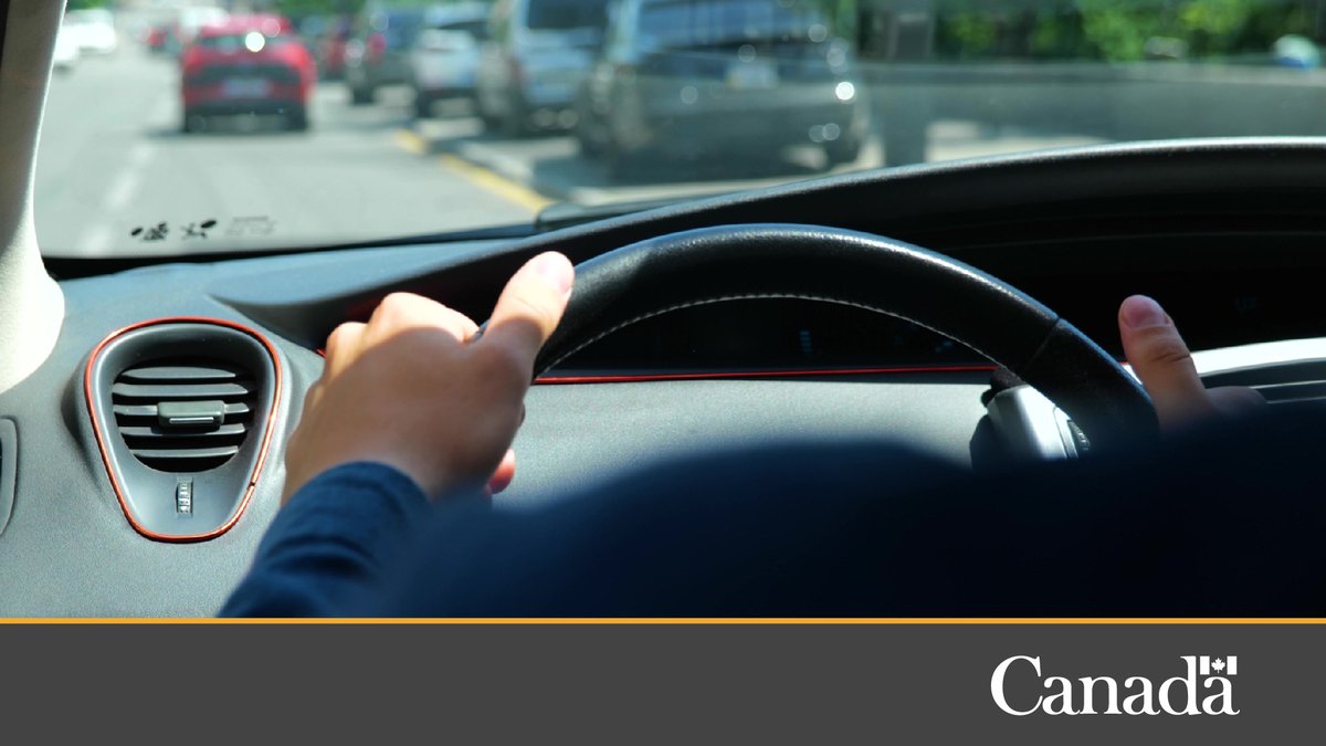 When your hands are on the wheel, you have a big responsibility to stay focused. That means not getting distracted by: •Texting •Eating or drinking •Listening to loud music Keep yourself and your passengers safe on the road: rcmp-grc.gc.ca/cycp-cpcj/dd-d…