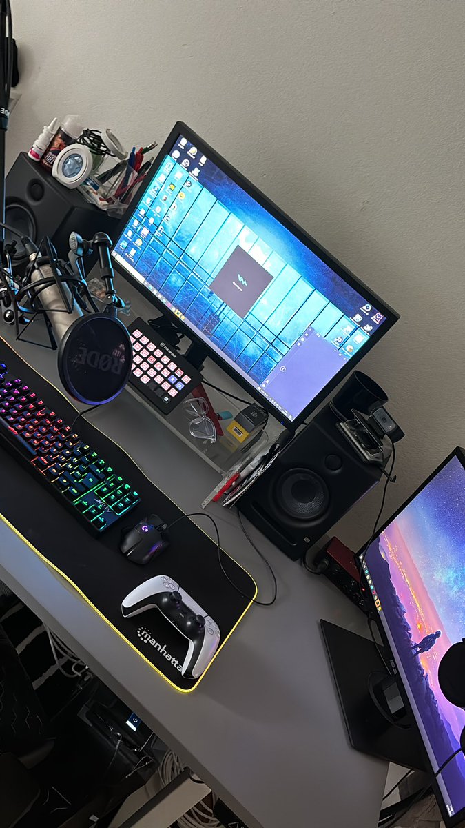 Skyandye tweet media