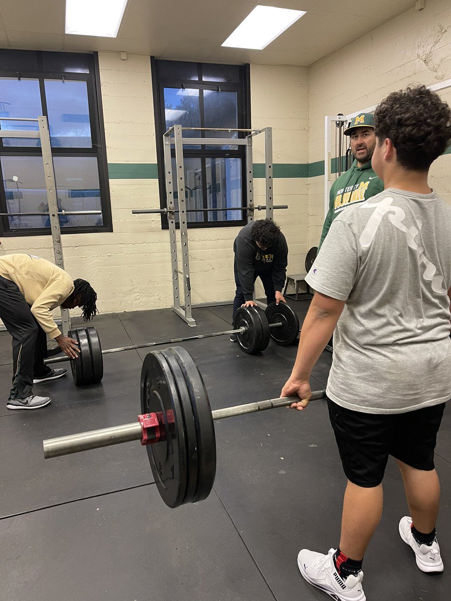 Coach_Besaw's tweet photo. We have fun in the morning! 

2025 OL / DT Elijah Fisher setting the pace on deadlifts with 365 for 4 reps! https://t.co/kzk9rzA9G8