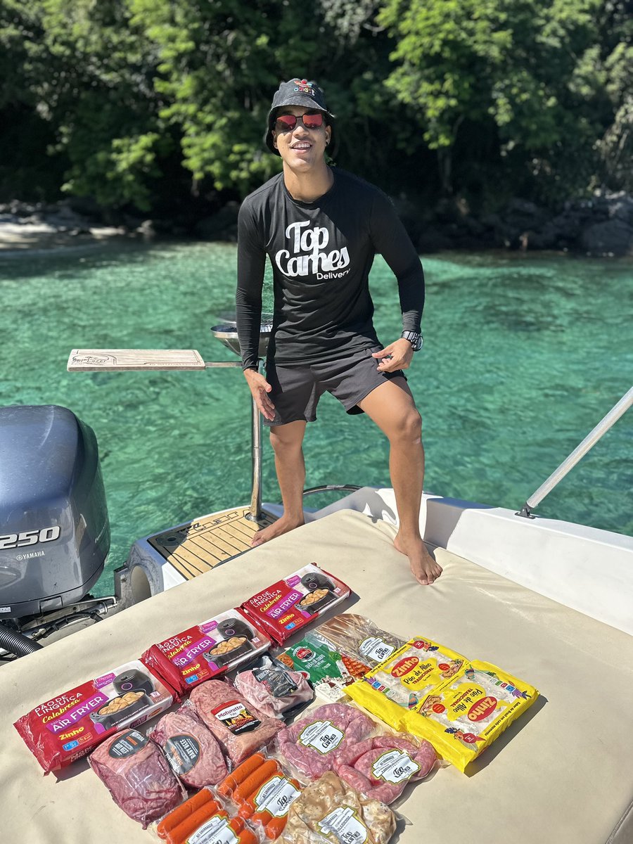 badytucker's tweet photo. ACABEI DE SOLTAR NO INSTA DA TOP CARNES 
VOU PRESENTAR UMA PESSOA EM UM PASSEIO DE LANCHA + JETSKI COM CHURRASCO E BEBIDA LIBERADO ..

E PRA COMPLETAR 
Ainda vou presentear uma pessoa com curso de motonauta 🚀🚀🚀🚀🚀 https://t.co/DObk6G4fa5