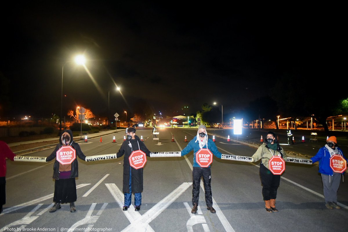 BREAKING: Bay Area residents have shut down the entrances to weapons manufacturer, Lockheed Martin, in Sunnyvale, CA to disrupt the weapons supply lines that help carry out Israel's genocide on Palestinians in Gaza.
