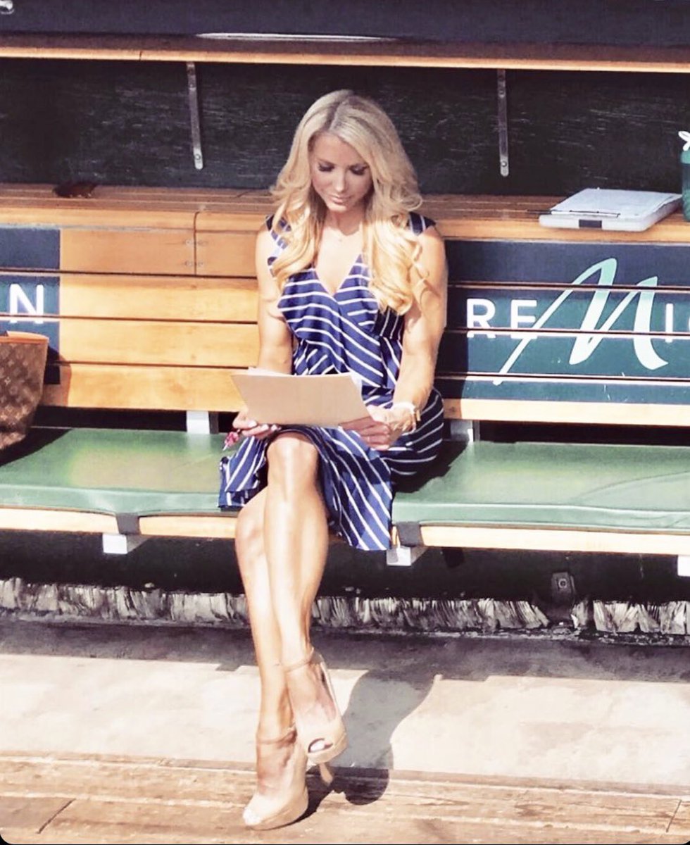 StolbergBill's tweet photo. @FOX2News Let’s go Tigers. It’s not opening day without Amy Andrews. @AmyAndrewsFOX2  🐯⚾️👸🏼⚾️❤️ https://t.co/gv6Ow23WLt