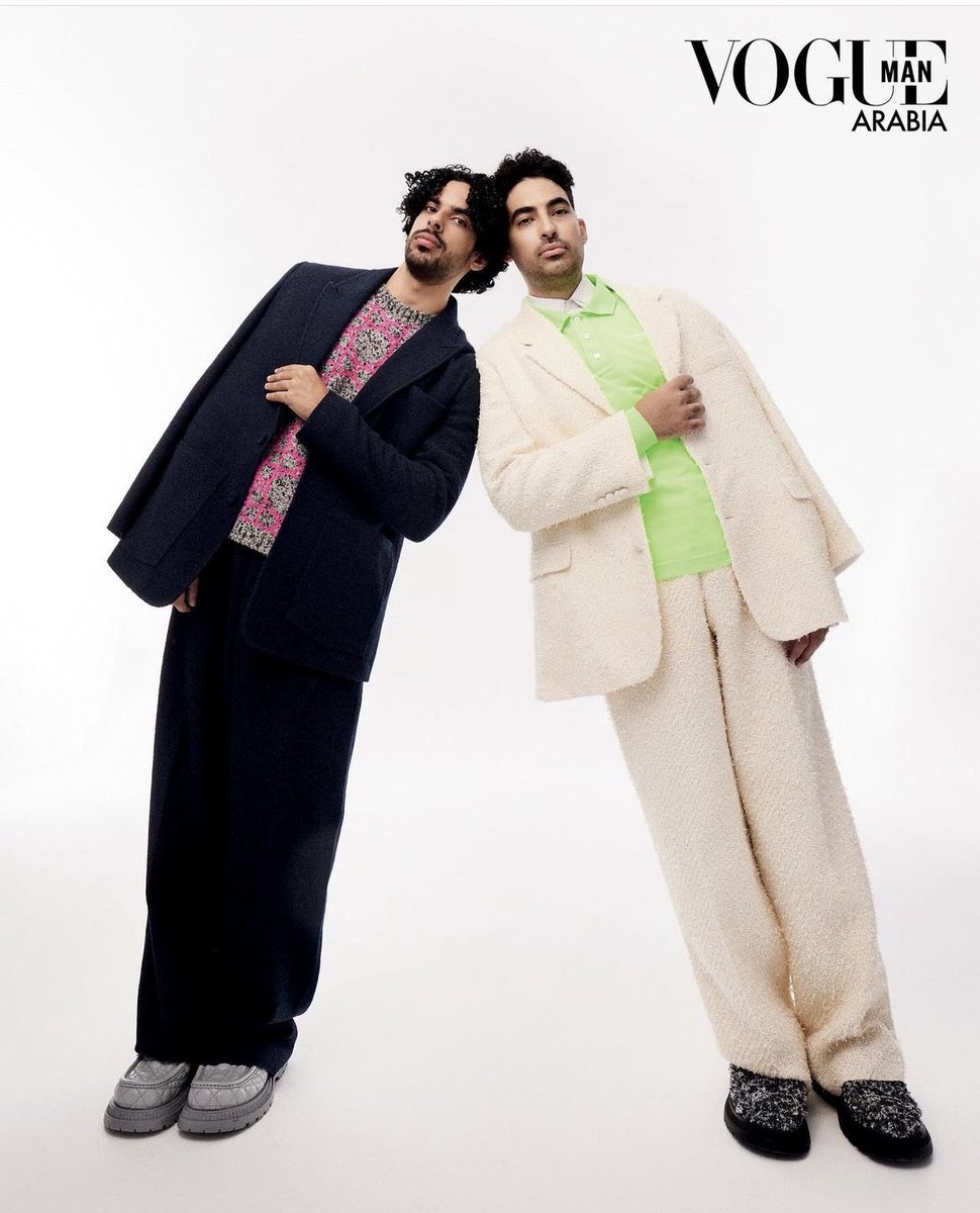 lueless0's tweet photo. VoguemanarabiaXsaudireporters
@VogueManArabia @SAUDIREPORTERS https://t.co/MHh4gAmh9m