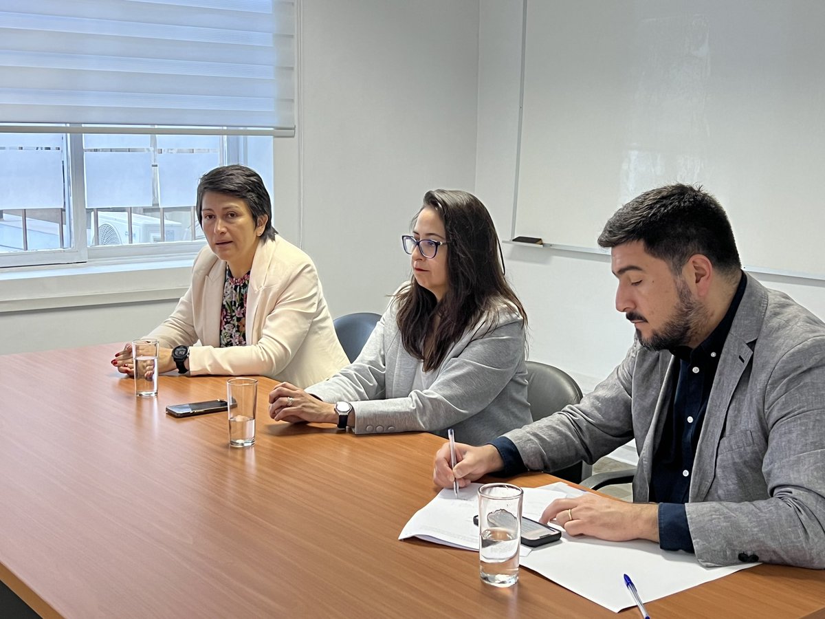✅ Directora regional del Trabajo RM Poniente, Carolina Campos Valdivia, se reunió con jefaturas y representantes de inspecciones y coordinaciones <a href="/DRTMETPONIENTE/">DRTMETPONIENTE</a> 
➡️ La autoridad fue presentada por el director <a href="/pzenteno01/">Pablo Zenteno Muñoz</a> y la subdirectora Laura Vásquez Rodríguez.