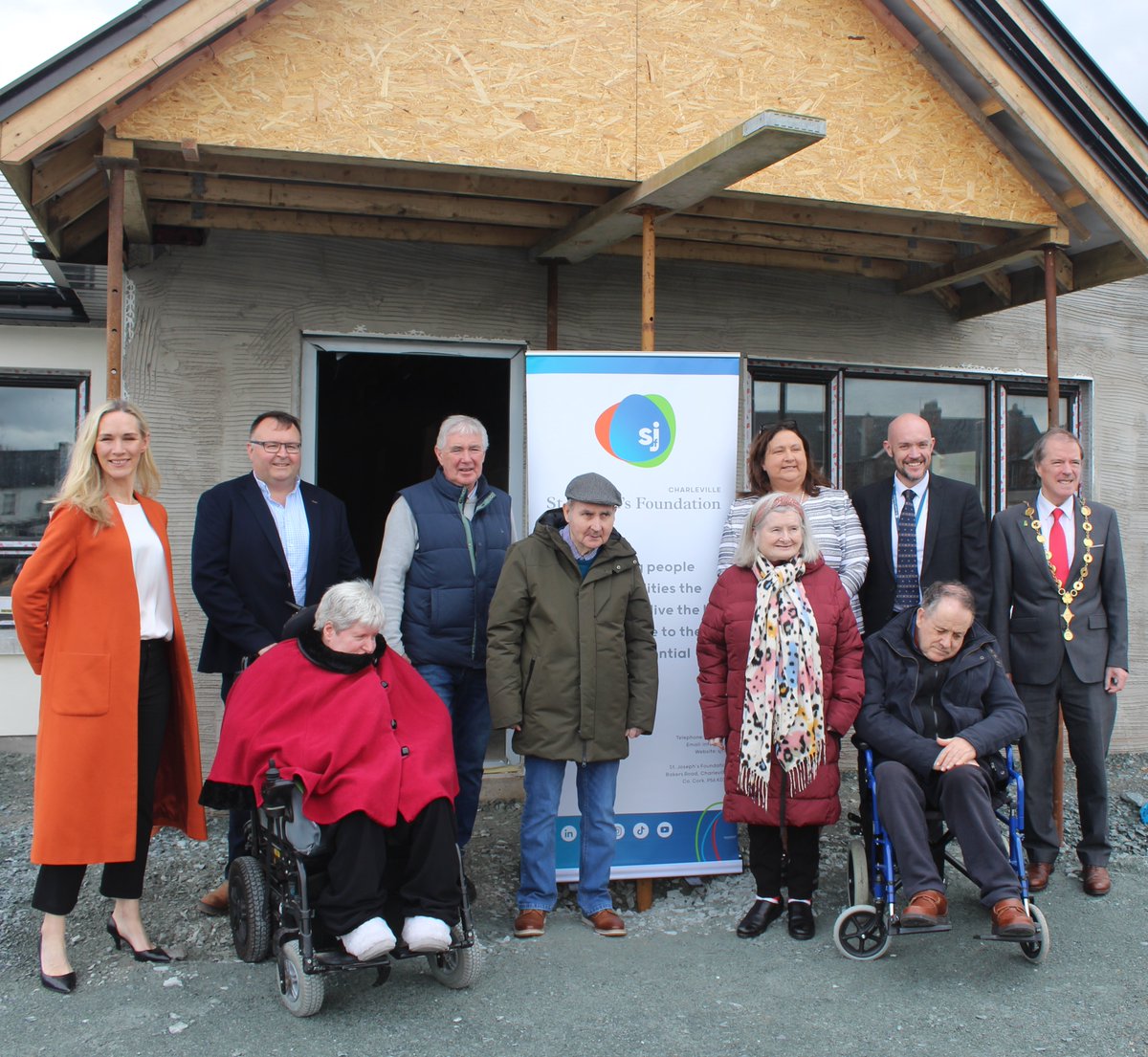 Our CEO, Michael Hegarty, & Project Development Officer David Doyle had the pleasure of meeting with Minister @AnneRabbitte @AlFitzgeraldNo1 Cllr. Dee Ryan, & Limerick Mayor Gerald Mitchell recently at our new Community Residential Home in Knocklong sjf.ie/News/community…