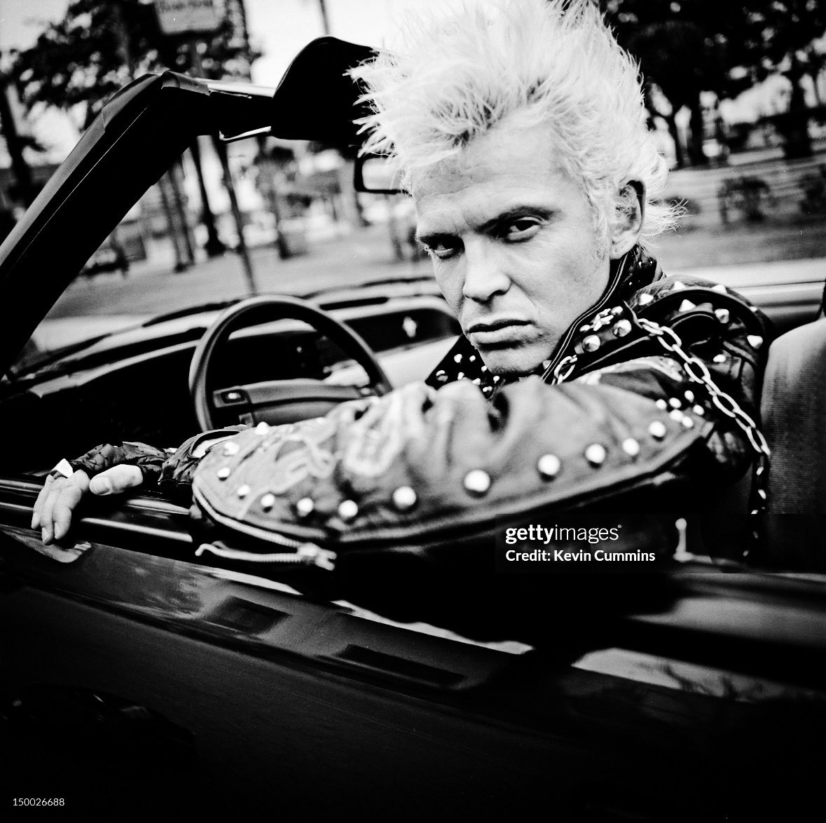 On this day in 1990 - 4 April - I photographed Billy Idol in “WeHo” for an NME cover #BillyIdol #LosAngeles #Weho