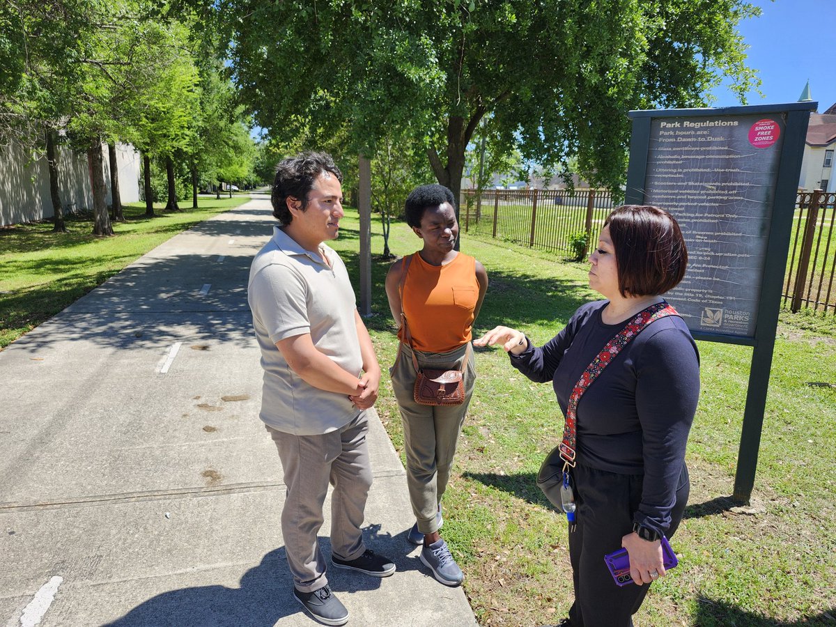 Rotary Houston Skyline tweet media
