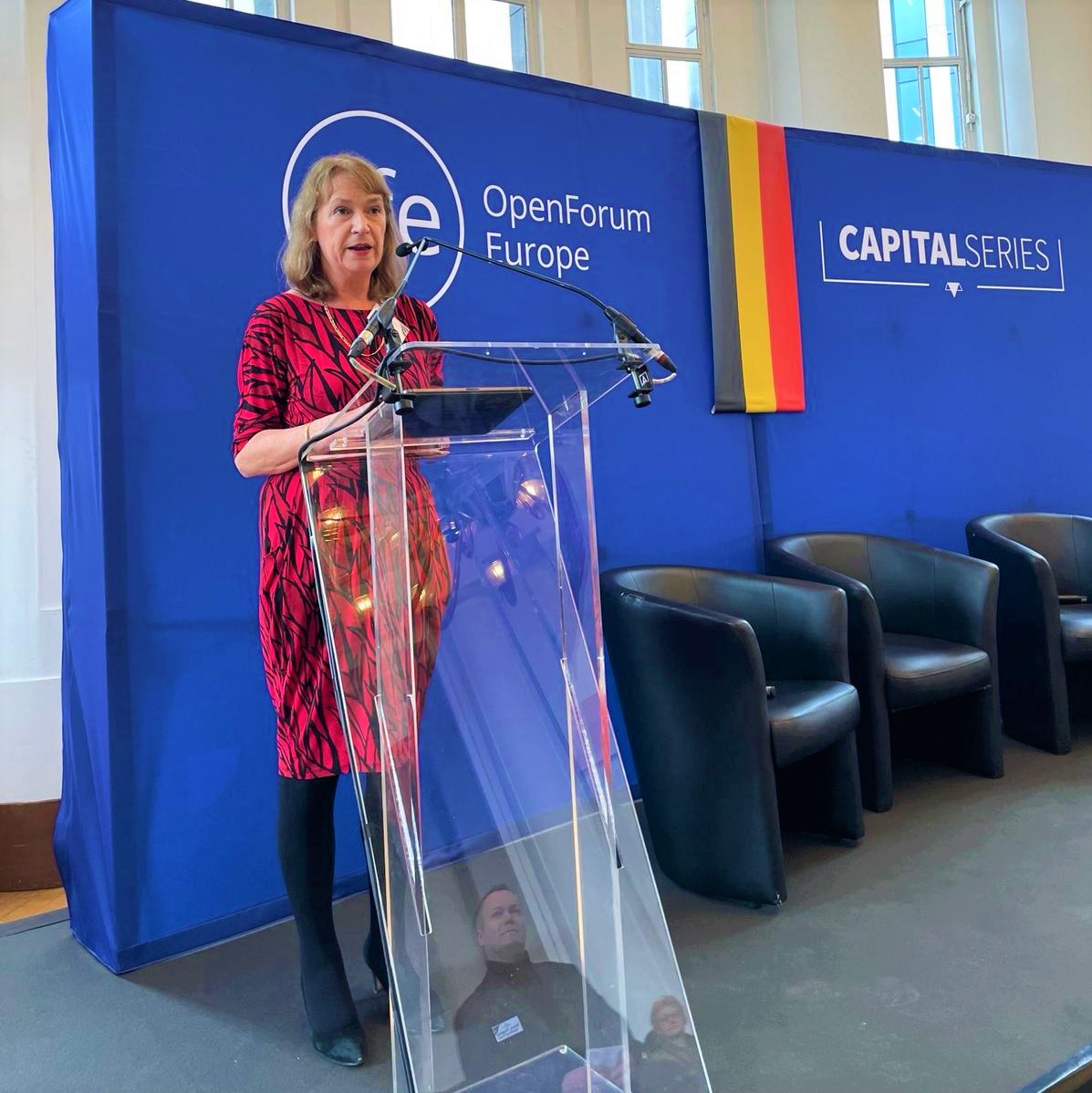 Today, at @OpenForumEurope Capital Series, our DG, @gaffey_veronica, talked about our goal - increasing the maturity of open source in Commission. 'Many #OpenSource project have sizeable European communities. If we collaborate, Europe can remain at the forefront of open source.'