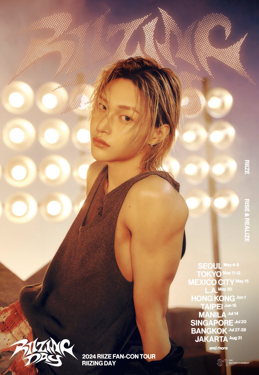 luvrwonbin's tweet image. LOOK AT THOSE MUSCLE LIKE GURRRRLLL 🤭💅🏻