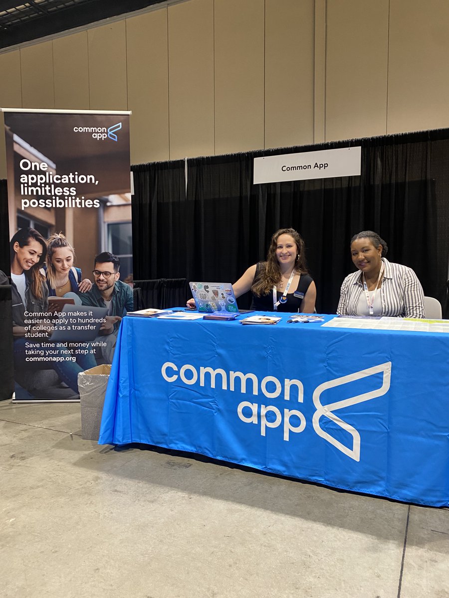 We made it to Orlando, Florida 🍊 You've got questions and we have answers! You can find @commonapp at #PTKCatalyst (Booth 1019) ✅ #ReachHigher #CommonApp #CommunityCollegeMonth