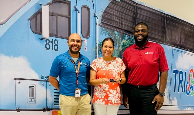 Thank you to Genevieve Bajwa (center), Corporate & Community Outreach Liaison, and the entire #SouthFlorida Regional Transportation Authority/ Tri-Rail for supporting our 2024 #WorldsOfWork event!