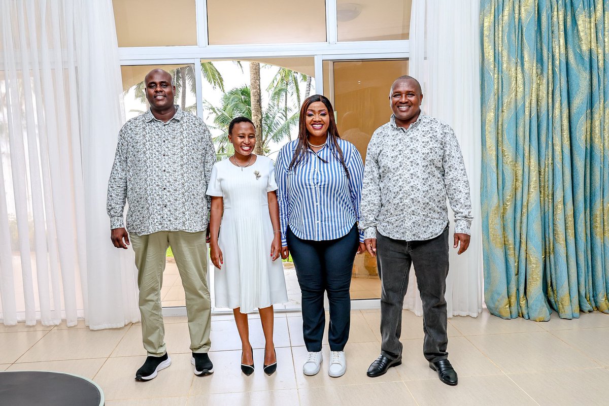 I joined H.E Rigathi Gachagua for his highly interractive Public Lecture at Pwani University, Kilifi County, on Scaling the Leadership Ladder under the banner of Youth, Leadership and Development. #DaughterOfZion #GraceInMotion