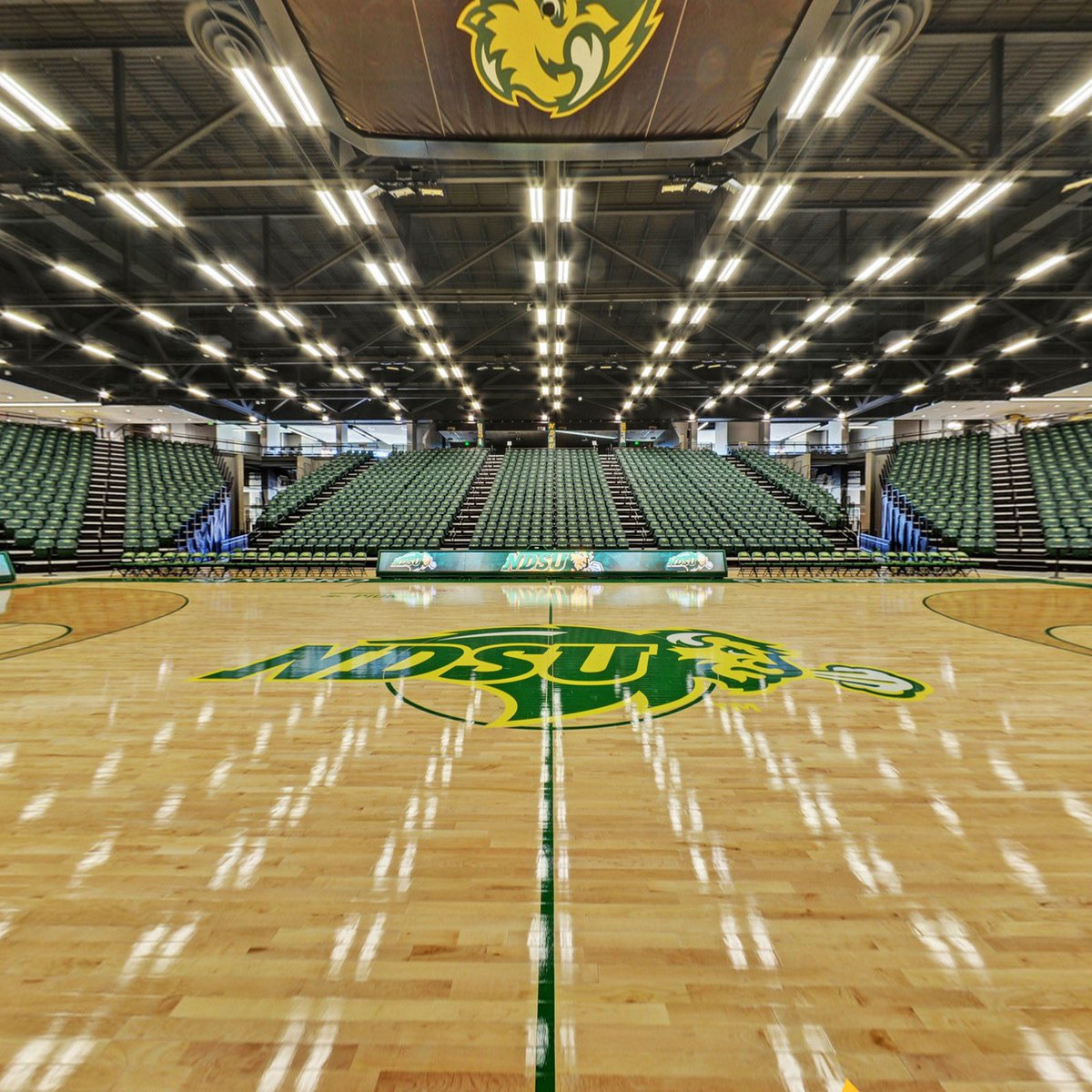 🚨 NCAA Division I Basketball Program looking to RECRUIT &amp; OFFER available prospects! 🏀

✔️ Scholarships available! 

2️⃣0️⃣2️⃣5️⃣s
2️⃣0️⃣2️⃣6️⃣s

Reach 𝙀𝙑𝙀𝙍𝙔 program: buff.ly/3r4ysgl

⬇️ DROP FILM &amp; RETWEET ⬇️