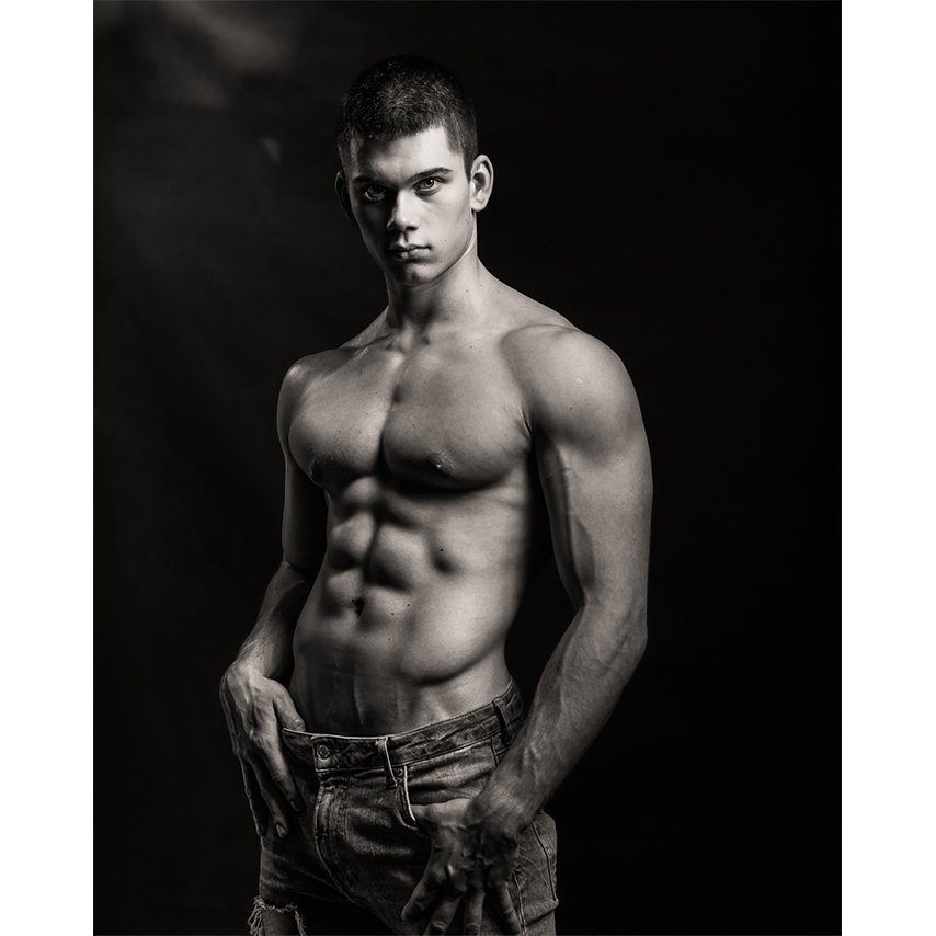 Foto #ProPortionPhotography Modelo #AdrianPiórczyk #malemodel #fashionphotographer #men #menstyle #gentleman