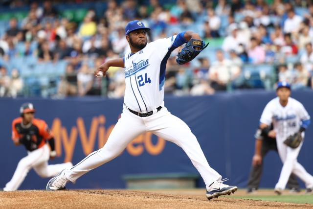 4/4 RHP Keyvius Sampson - Fubon Guardians

5SO, 3BB, 3H, 1ER, 1R, 4.2IP (L)

85 pitches, 48 strikes
