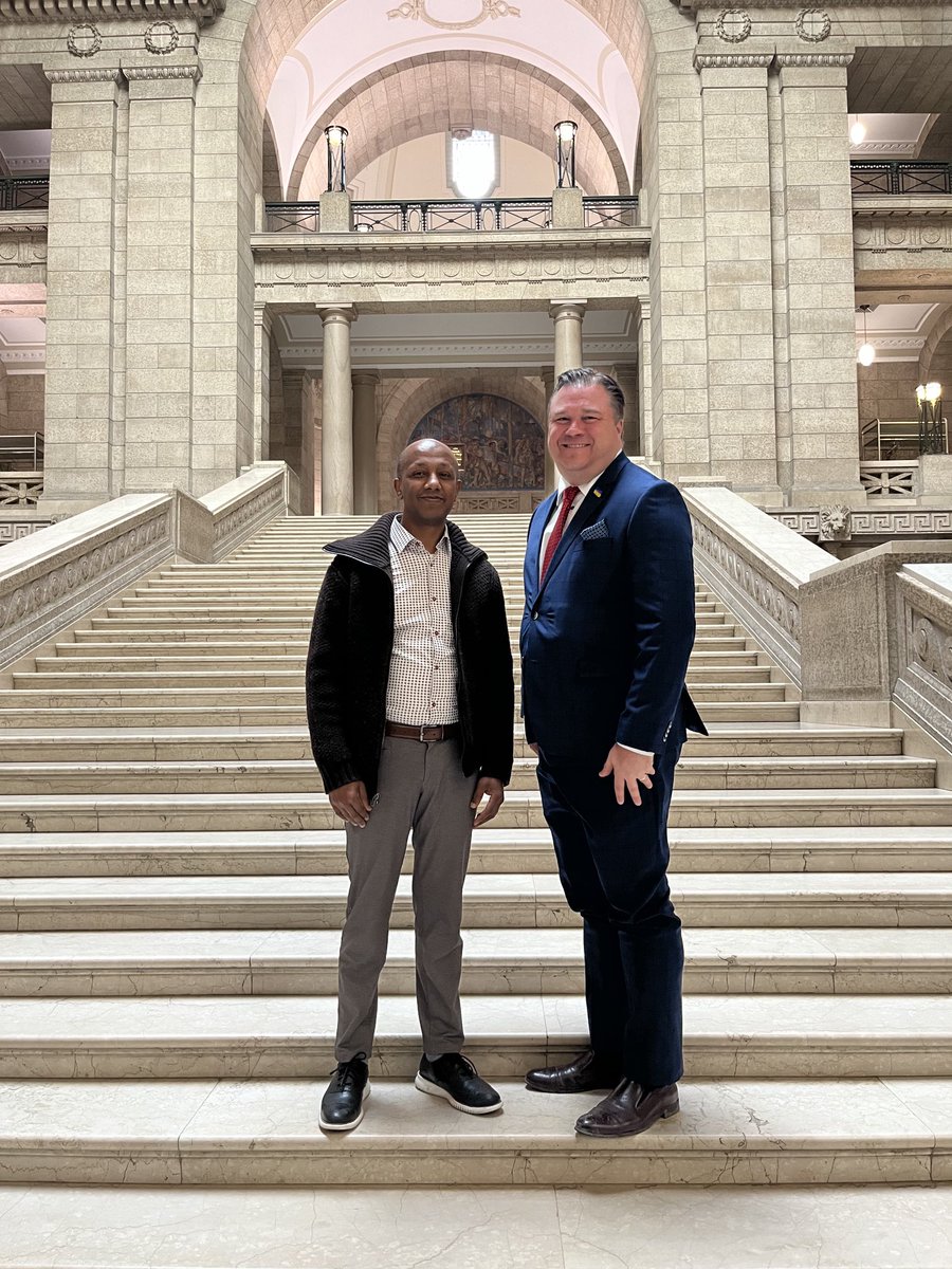 Great meeting today with Said Ahmed of MB Assoc Newcomer Serving Organization about the over 80,000 Winnipeg’s who don’t have the right to vote in municipal elections #mbpoli