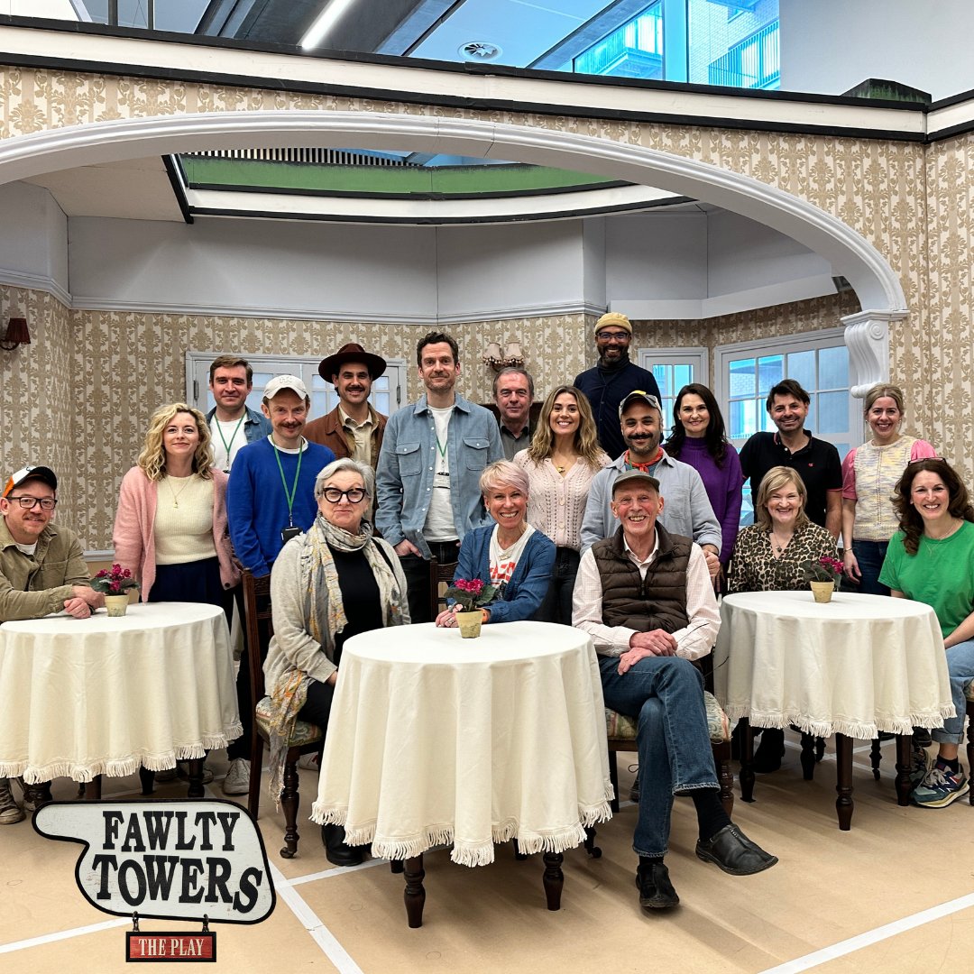 🛎️ Only a month to go until check-in opens at Fawlty Towers! The 'greatest British sitcom of all time' (Radio Times) comes to the Apollo Theatre from Sat 4 May 🫎 #FawltyTowers #WestEnd