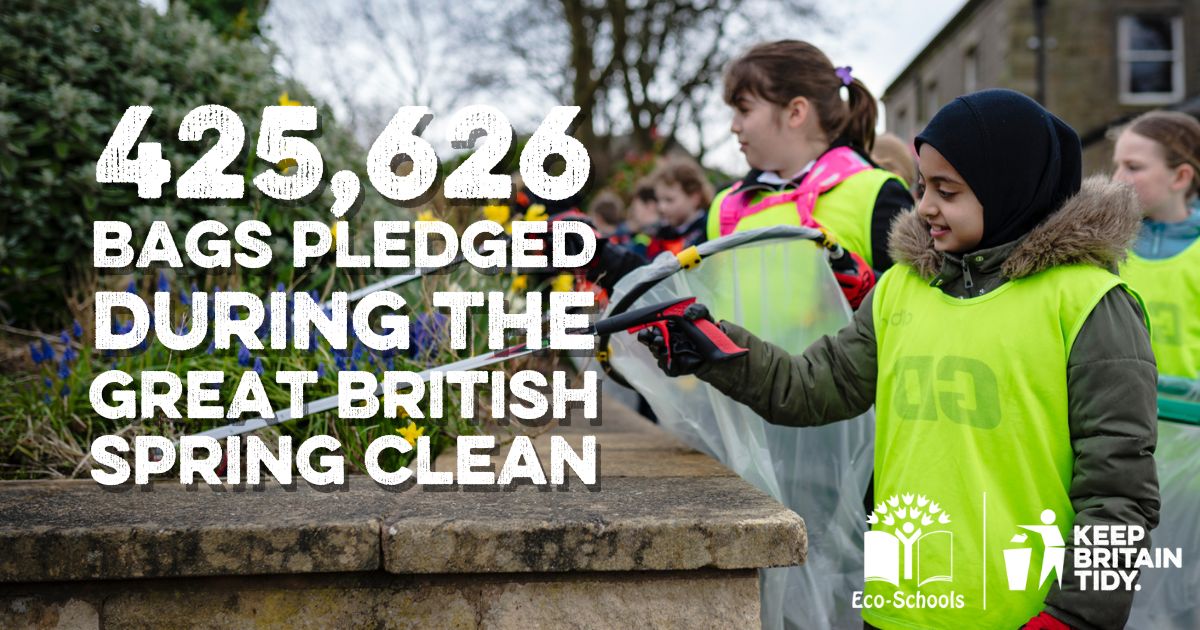 We’re thrilled to announce that a massive 425,626 bags were pledged during this year’s #GBSpringClean. A round of applause to the incredible teachers and young #LitterHeroes across the UK who have contributed to this success by taking part in the #GBSchoolClean.