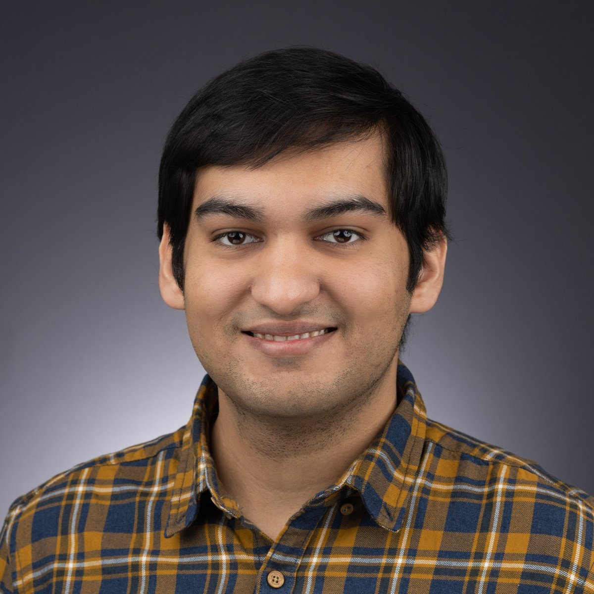 Colloquium Series: Saksham Agarwal, 'The Host Network (and its Implications to Network Protocols, OS and Hardware)' 🗓️ Tuesday, April 9, 2024 🕚 11 a.m. 📍 BA 3200 ℹ️ Open to the public, space limited Learn more: web.cs.toronto.edu/news-events/ev…