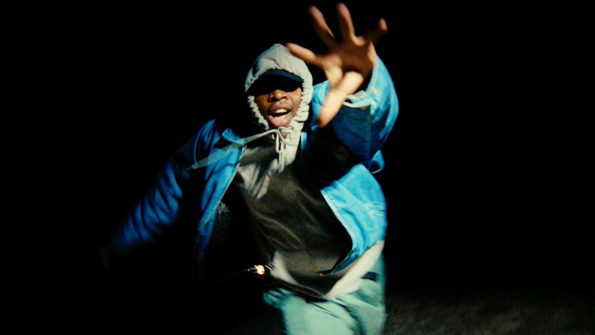 AnNieAdaa's tweet image. "DOGMAN" est OUT ‼️ 

linktw.in/joLuJd

C’est le dernier extrait du projet, j’espère qu’il va résonner en vous comme il l’a fait pour moi. Ce morceau c’est pour les chiens qui cherchent encore les clés de la maison. 

"JUSTE UN PEU DE CIEL*" DISPONIBLE LE 18 AVRIL ‼️‼️