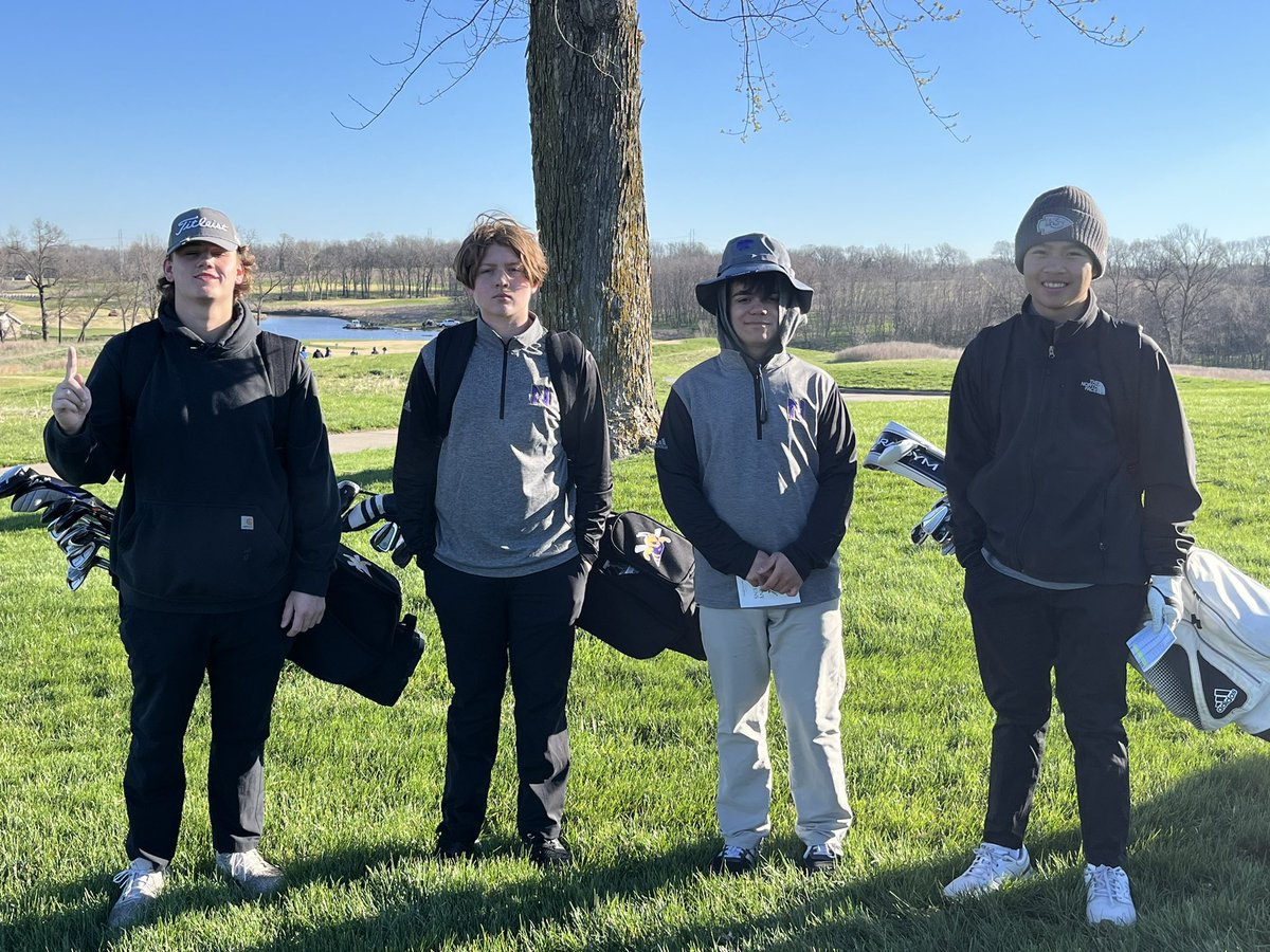 Time for a little golf! Park Hill Tourn. 2024. 🥶⛳️ @NKCHS_AD <a href="/DrJonrs/">Keith Jones E.d. D.</a> <a href="/TFundermann3/">Theo Fundermann III</a> <a href="/N2SportsNKCHS/">Northtown Hornet Sports</a> #nkcgolf