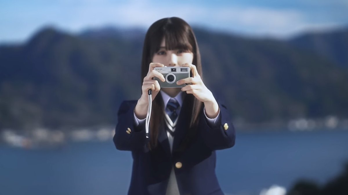 乃木坂46「車道側」MV 筒井あやめ 使用カメラ kodak EKTAR H35 ハーフ