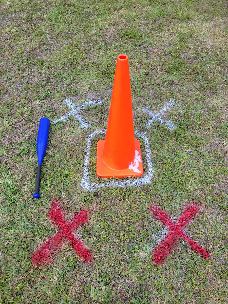 Students @NPESharks are practicing their striking skills this week by hitting a whiffleball off a tee/cone. To help students place their feet in the correct position, I place markers on the pavillion floor and in the grass to ensure this occurs 💯. @ccpsDRIVE2BFIT