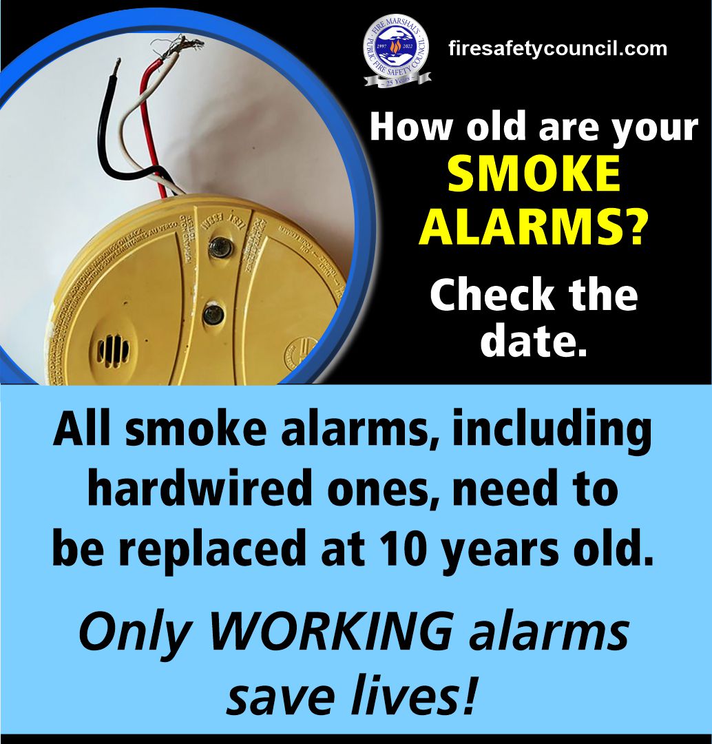 The lifespan of a smoke alarm is 10 years. Even hardwired smoke alarms need replacing every decade to ensure they are working properly. Only working smoke alarms can keep your family safe. #firesafefridays #fmpfsc