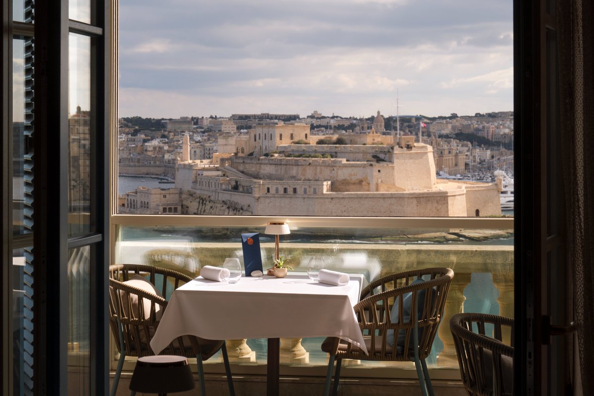 Congratulations to #ION Harbour by Chef @simon_rogan, for being the first restaurant in #Malta to be awarded two @Michelin Stars! Located on the 4th floor of the beautiful @InialaH Harbour House hotel in the capital city, #Valletta. 🥂@VisitMalta @visitmaltany #ExploreMore