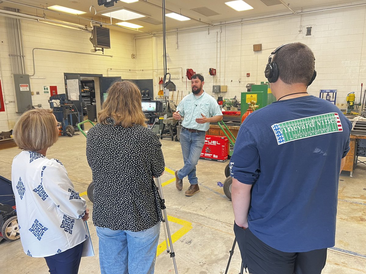 Lori Rutherford tweet media