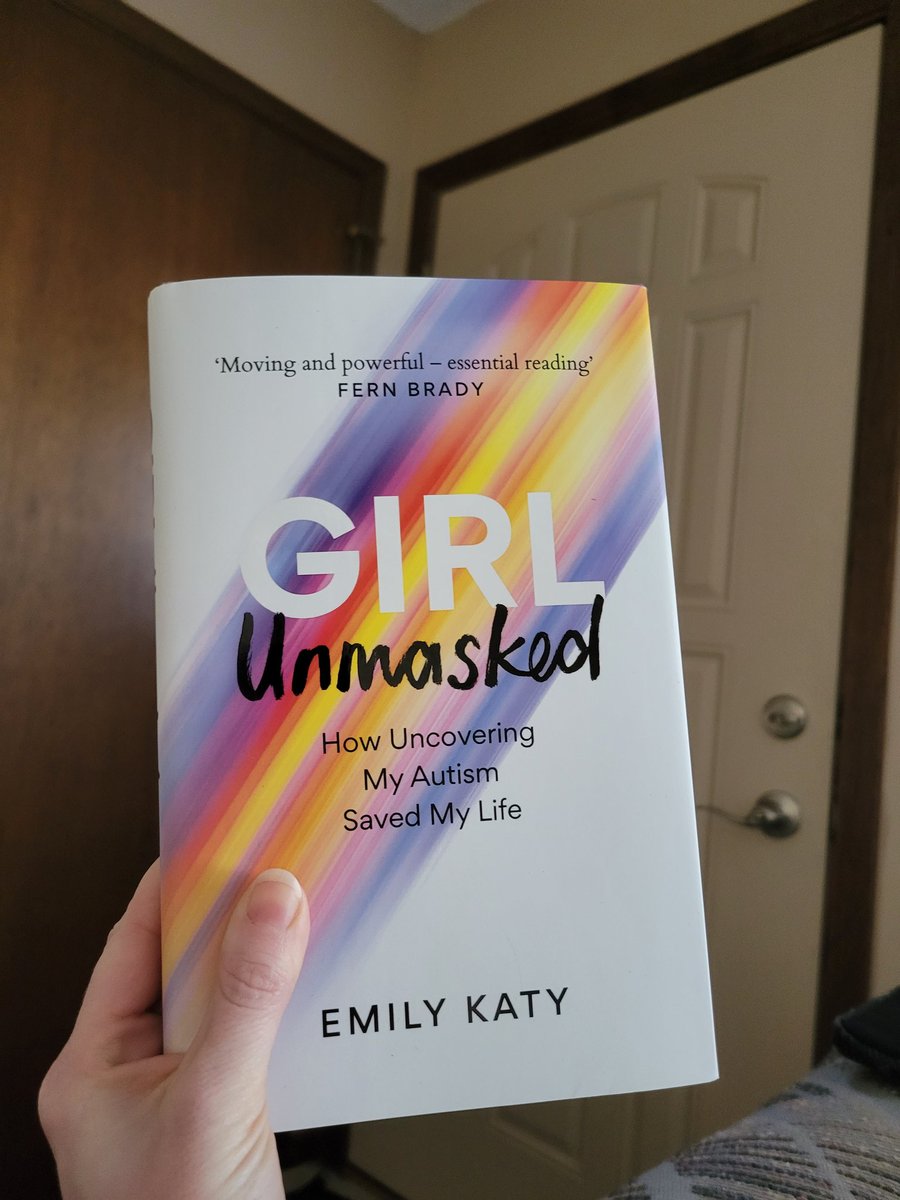 It came four days earlier than Amazon predicted! Excited to start reading. 🥳❤️ @ItsEmilyKaty #GirlUnmasked