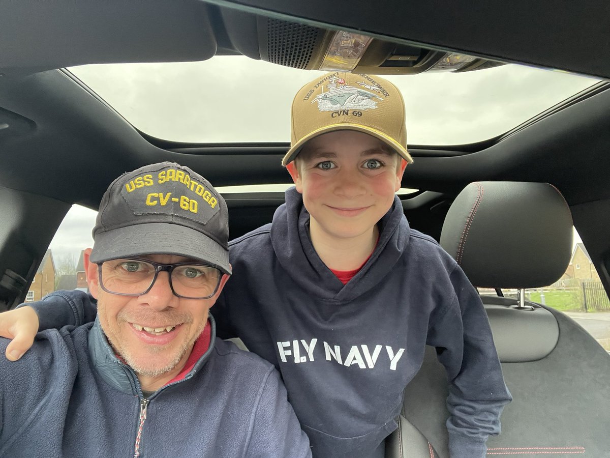 New adventure! New hat! Scotland we are on our way🎉
#FlyNavy #MakingMemories #CommandoSpeedMarch #Charity