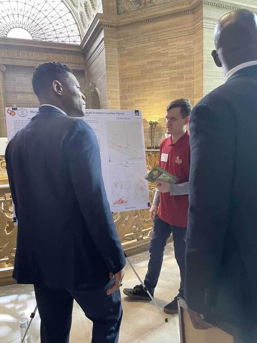 So excited to see <a href="/umsl/">University of Missouri–St. Louis</a> students being recognized by their state legislators for their research. Thanks to <a href="/MissouriSenate/">Missouri Senate</a> Senator Brian Williams and Representative @AppelbaumMO71 for Resolutions for students Jesse Laseter and Zachary Pfeiffer.