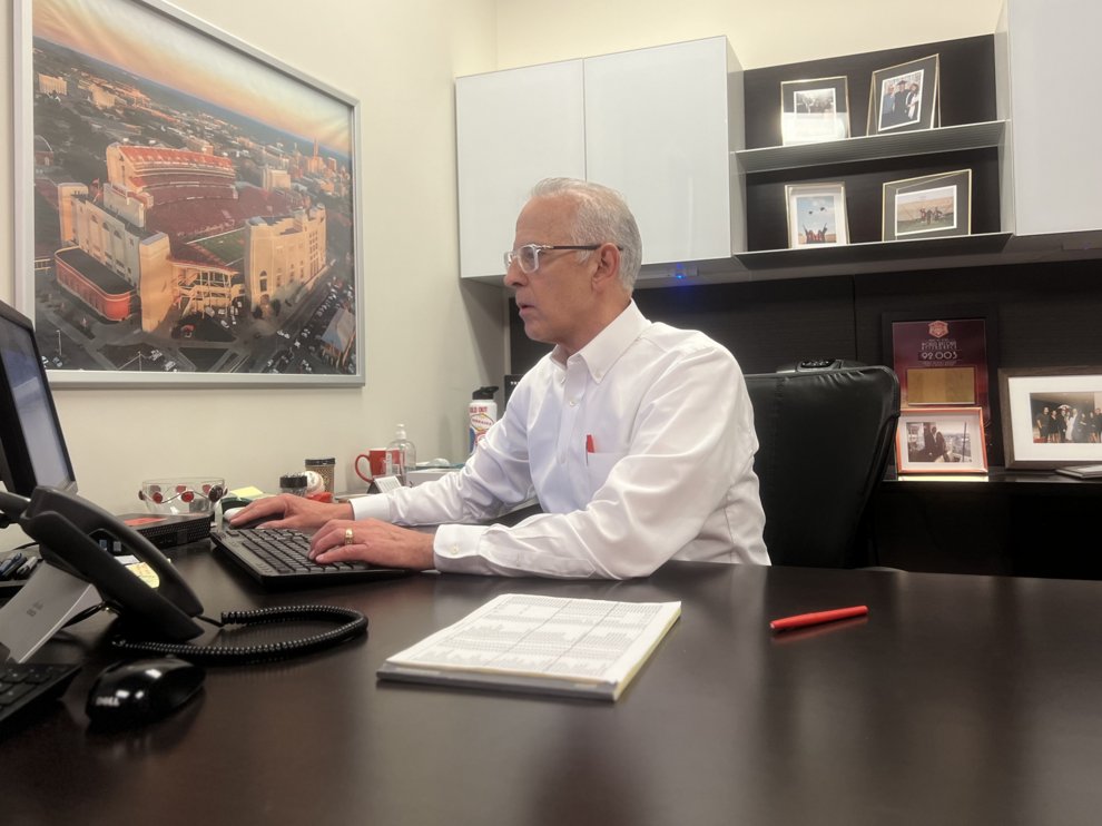 UNLimited Sports (@unlimitedsport3) on Twitter photo With all the recent chaos and change at the top in the <a href="/Huskers/">Nebraska Huskers</a> athletic dept, one of the steady hands has been Dennis LeBlanc. Our <a href="/TeddyProchazka/">Teddy Prochazka</a> has the full story, including quotes from former AD Trev Alberts nebraskanewsservice.net/unlimitedsport… With all the recent chaos and change at the top in the <a href="/Huskers/">Nebraska Huskers</a> athletic dept, one of the steady hands has been Dennis LeBlanc. Our <a href="/TeddyProchazka/">Teddy Prochazka</a> has the full story, including quotes from former AD Trev Alberts nebraskanewsservice.net/unlimitedsport…