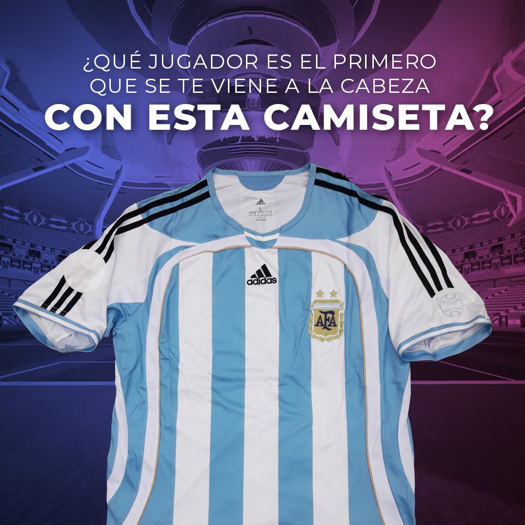 HERMOSA CAMISETA 🇦🇷

¿En qué jugador piensan cuando la ven? Fue utilizada en el Mundial de Alemania 2006

Los leemos en los comentarios 👇

#Argentina
#seleccionargentina #seleccionargentinadefutbol #futbol #futbolargentina