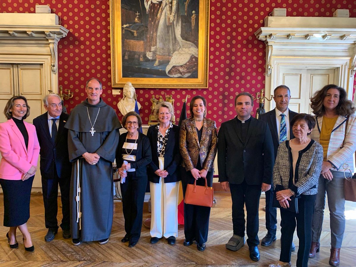 Rencontre avec Mme Anne France JAMART, consule générale de Belgique, Simone GUERRINI, 4ème adjointe de la Ville d’Ajaccio : Culture et Patrimoine et Dominique DI MENZA, présidente de la CCI 2a. Un échange de courtoisie et de collaboration. #diplomatie #belgique #dioceseajaccio