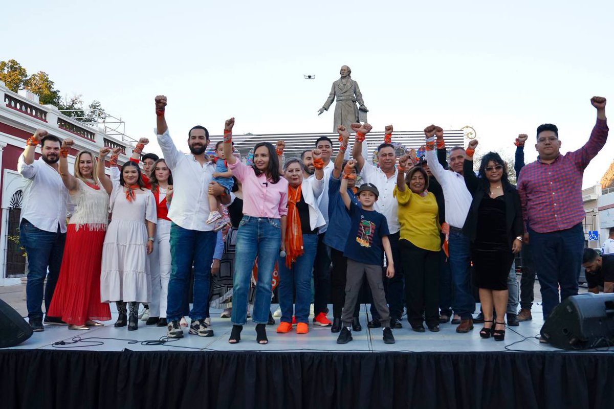 GuillermoESM's tweet photo. ¡Vamos por Hermosillo! ¡Con causas, desde la ciudadanía y con amor por esta ciudad! 💪🏼🧡

Les anuncio con mucha emoción que participaré como candidato a Regidor por Hermosillo, en la planilla de Movimiento Ciudadano junto a @NataliaRiveraGr y @arturo_quintal. https://t.co/coh3etE5PI