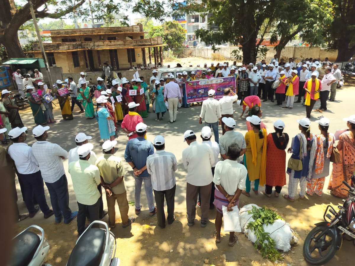Icecpt1998's tweet photo. SVEEP AWARENESS #CHANNAPATNA TALUK PANCHAYAT# https://t.co/TeBa51h760